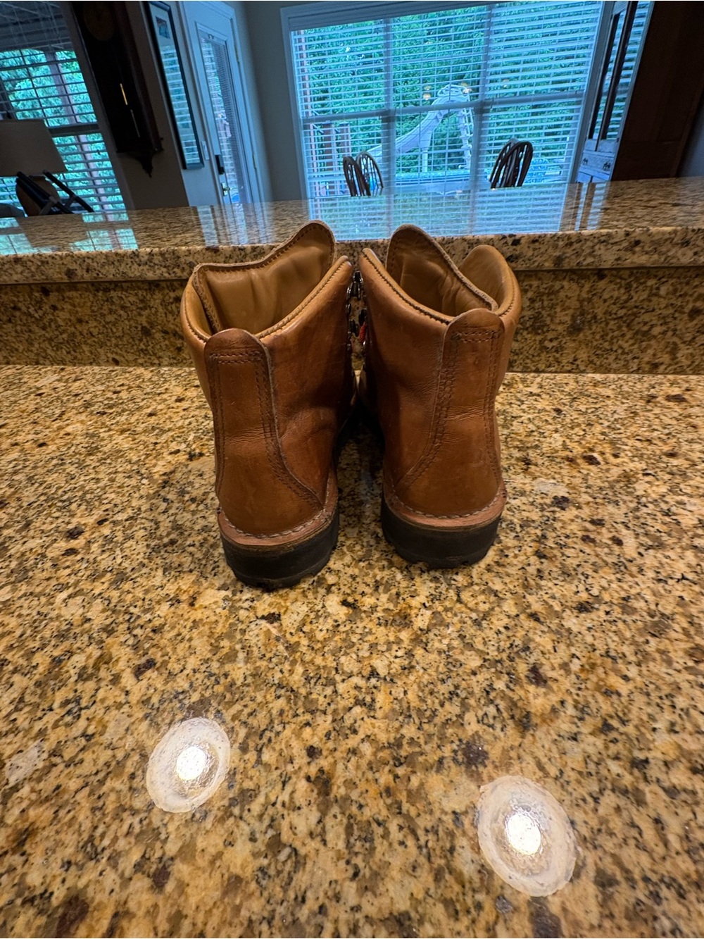 Danner Mountain Lite - Cascade Clovis Brown Leather Hiking Boots 7 Gore-Tex - Picture 5 of 11